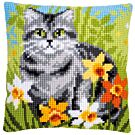 Borduurpakket kruissteekkussen poes tussen bloemen Vervaco pn-0150975