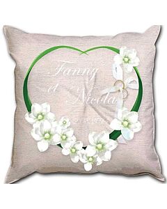Borduurpakket ringenkussen witte bloemen voorbedrukt spansteek.