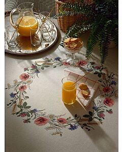 Borduurpakket tafelkleed bloemenkrans van Eva Rosenstand 12-1187 