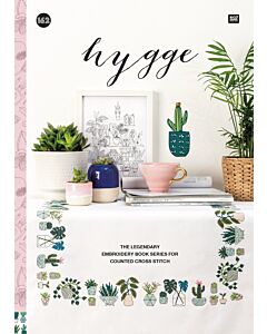 Borduurboek hygge No.162 van Rico Design is een speciaal boekje over planten en cactussen