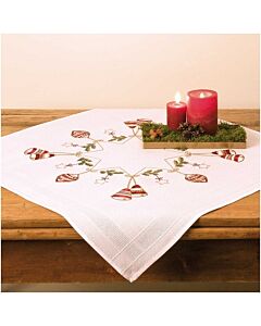 Rico Design borduurpakket kerstkleedje kerstklokken en ballen 25903.00.67 voorbedrukt 