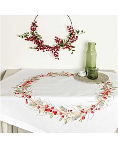 Rico Design borduurpakket tafelkleedje bessenkrans voorbedrukt spansteek 31231.52.21