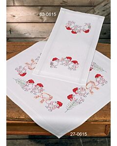 Voorbedrukt tafelkleed kerst elfen in platsteek 80x80 cm van Permin 27-0615