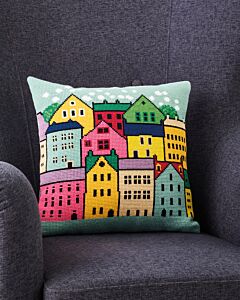 Permin borduurkussenpakket gekleurde huizen 83-5318 telpatroon