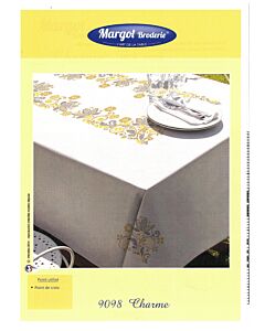 Voorbedrukt tafelkleed  Charme van margot in kruissteek excl garen afm 140x200cm.