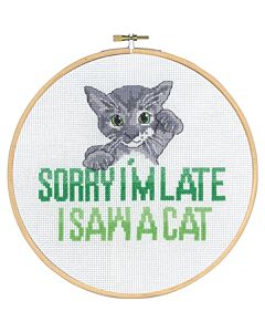 Borduurpakket kat sorry ik ben laat van Permin  92-2123 incl borduurring