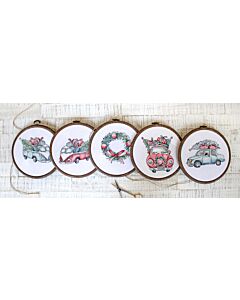 Borduurpakket Christmas retro cars Letistitch 965 set van 5 borduren