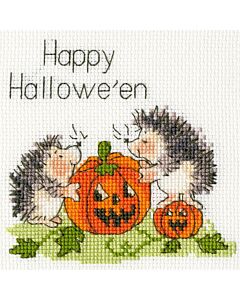 Bothy Threads wenskaarten happy  halloween  XGC16