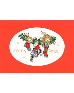 Borduurpakket wenskaart katten in kerstsokken - Bothy Threads bt-xmas38