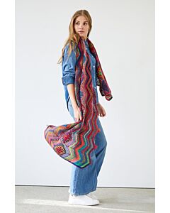 Gratis patroon gehaakte omslagdoek van Lana Grossa Colorissimo 