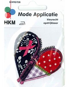 Applicatie hart met ritssluiting gemakkelijk opstrijkbaar en ca. 65mm x 60mm groot.