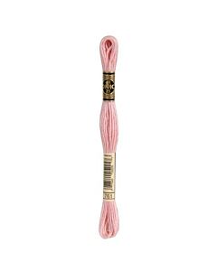 Borduurzijde DMC Mouline Special 117 kl.761 licht zalm kleur