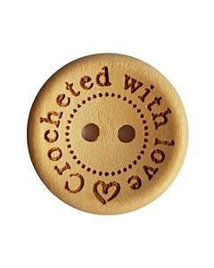 Durable houten tekst knoop Crocheted with love 20mm