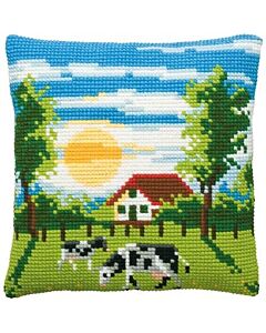 Kruissteek kussen koeien in de wei van pako om borduren 003.214