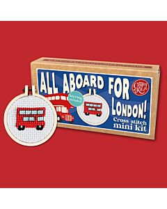 Crafty Mini Kit borduurpakket matchbox rode dubbeldekkerbus MB-232 incl. kleine borduurring & sleutelhangertje