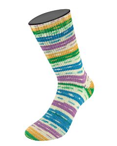 Lana Grossa Meilenweit Seta Lampone kl.3441 is een 4-draadse sokkenwol in 100gram bolletjes. Met 1 bol brei je een paar sokken tot maat 45.