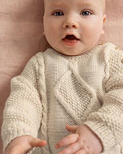 Phildar baby trui met kabel breien van Phil Caresse (245, m27)