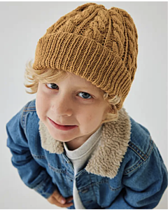 Phildar kindermuts met kabels breien van Partner 3,5 (250,m3a)