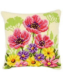 Borduurpakket  kussen  bloemenveld met klaprozen