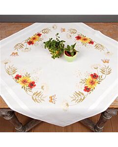  Borduurpakket voorbedrukt tafelkleed  Zonnebloemen en papavers om te borduren van Vervaco PN-0156859