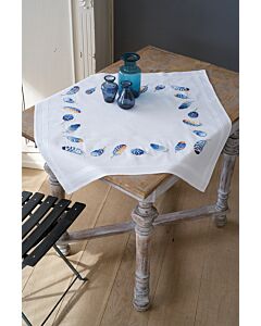Borduurpakket voorbedrukt tafelkleed Blauwe pluimpjes Vervaco  PN-0162237 