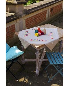 Borduurpakket voorbedrukt tafelkleedje viooltjes om te bordurenvan Vervaco pn-0167012