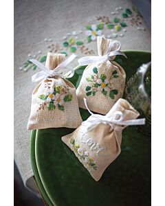 Vervaco borduurpakket kruidenzakjes 3 st. love pn-0187981