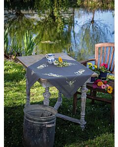 Borduurpakket tafelkleed Margrietjes van Vervaco PN-0191960 voorbedrukt