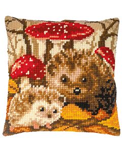 Vervaco borduurkussenpakket egels in het bos PN-0201643 voorbedrukt (kussenrug en opvulkussen apart verkrijgbaar)