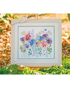 Vervaco borduurpakket violetjes en grassen PN-0203632 (aida) telpatroon