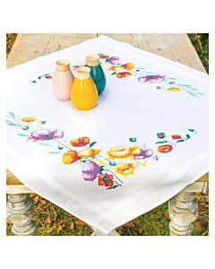 Vervaco tafelkleed borduren klaprozen PN-0211016 voorbedrukt, dit borduurpakket is ook verkrijgbaar in een tafelloper.