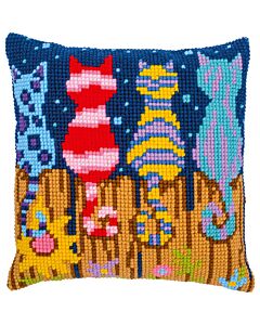 Vervaco borduurkussenpakket 'Katten op hek' PN-0223935 voorbedrukt (kussenrug en opvulkussen apart verkrijgbaar)