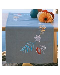 Vervaco borduurpakket tafelloper bloemen en takjes PN-0231649 voorbedrukt (ook verkrijgbaar in een tafelkleed & een placemat variant)