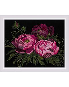 Borduurpakket Lace Peonies van Riolis 2024 om te borduren