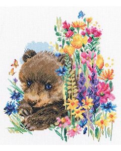 Borduurpakket One who Loves Flowers  beer van rto M683 met telpatroon