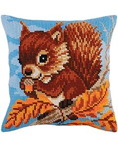 Squirrel with a Nut Collection d'Art 5270