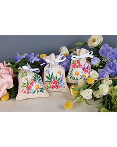 Vervaco borduurpakket kruidenzakje 3 st. lentebloemen pn-0196584.