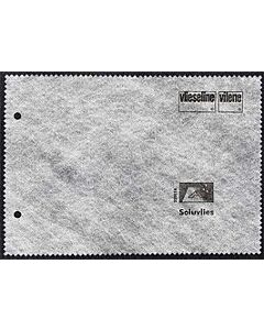 Soluvlies 321 wit is oplosbaar in water borduurvlies van 90cm breed.