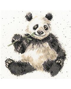 Bothy Threads borduurpakket 'bamboozled panda' XHD28 telpatroon