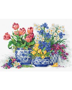 Luca-s borduurpakket Spring flowers om te borduren B2386