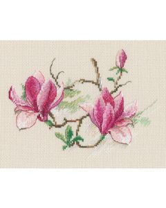 Borduurpakket Magnolia flowers  met telpatroon van rto M730