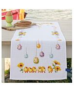 Borduurpakket  aida loper paaskuikens  met telpatroon van vervaco pn-0156320