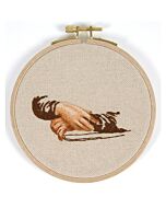 DMC borduurpakket 'Het Louvre x Mona Lisa hands' TB185/81 voorbedrukt incl. borduurring