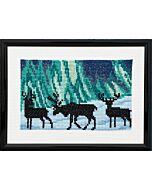 Permin borduurpakket rendieren in het noorderlicht 13-5398 telpatroon