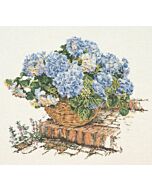 Thea Gouveneur borduurpakket 'Blauwe hortensia' 2046A telpatroon (ook verkrijgbaar op zwarte aida, 2046.05)