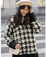 Phildar Dames Poncho breien van Phil Beaugency. 