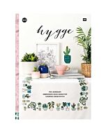 Borduurboek hygge No.162 van Rico Design is een speciaal boekje over planten en cactussen