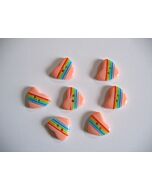 Zalm hartjes knopen met geklerude strepen erdoor