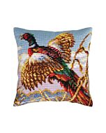 Borduurpakket kruissteekkussen vliegende fazant van CDA 5443 om borduren