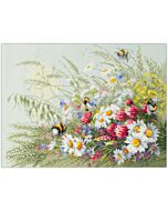 Borduurpakket  Madeliefjes en klaver  - Magic Needle met telpatroon